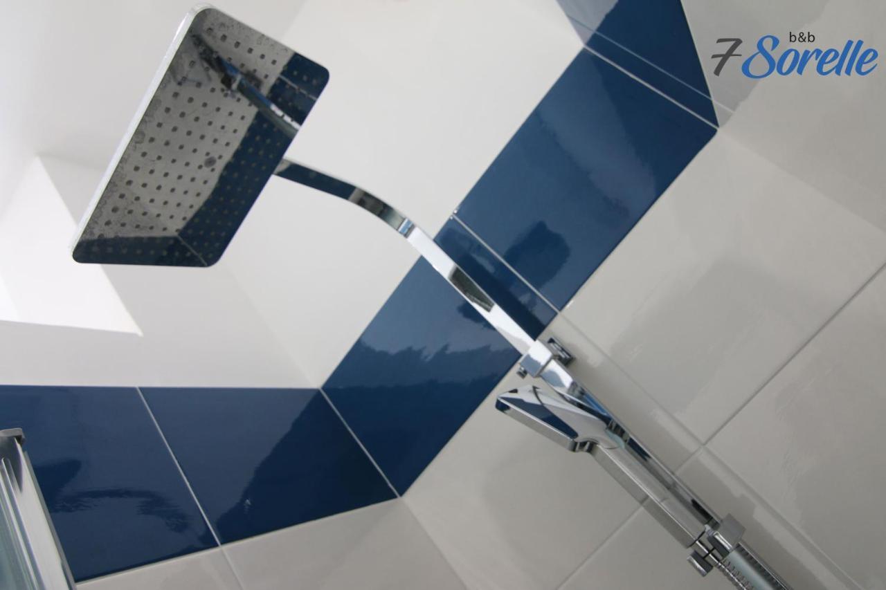 "7 Sorelle B&B" Camere In Pieno Centro Citta Con Bagno Privato, Free High Speed Wi-Fi, Netflix Cosenza Exterior photo