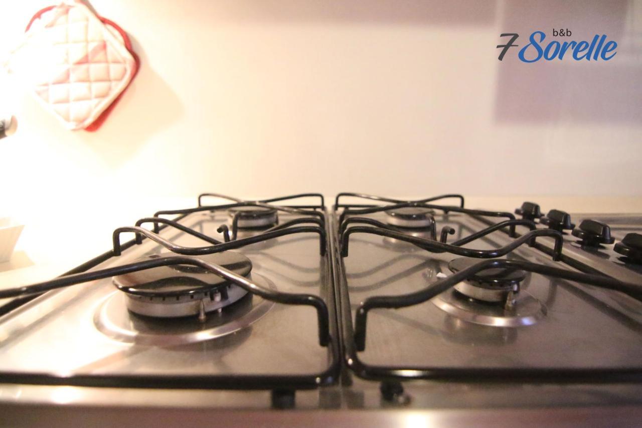 "7 Sorelle B&B" Camere In Pieno Centro Citta Con Bagno Privato, Free High Speed Wi-Fi, Netflix Cosenza Exterior photo