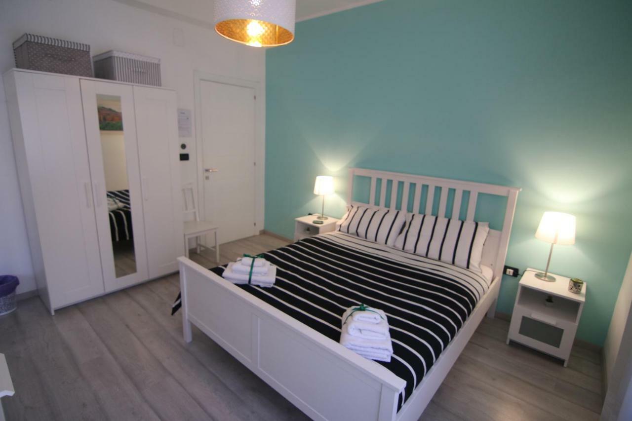"7 Sorelle B&B" Camere In Pieno Centro Citta Con Bagno Privato, Free High Speed Wi-Fi, Netflix Cosenza Exterior photo