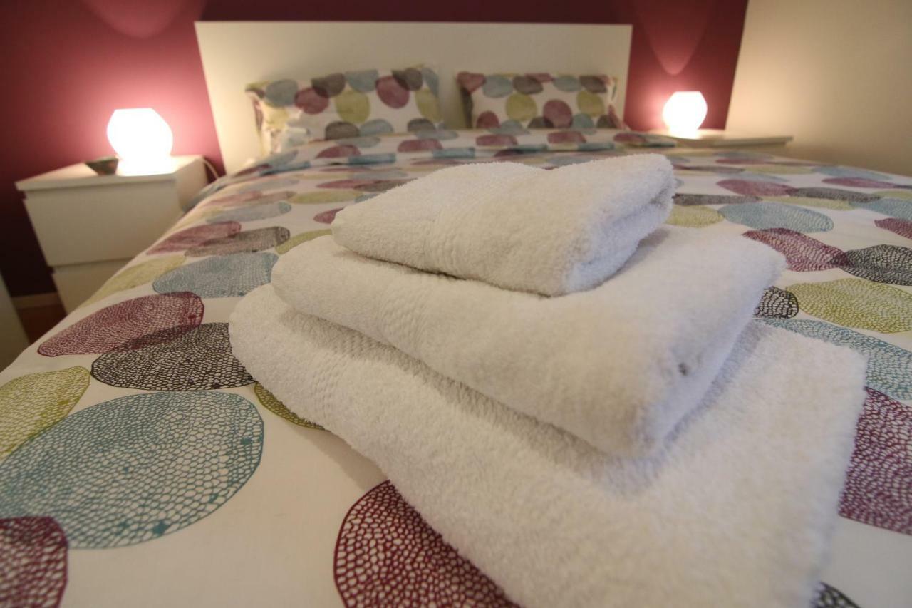 "7 Sorelle B&B" Camere In Pieno Centro Citta Con Bagno Privato, Free High Speed Wi-Fi, Netflix Cosenza Exterior photo